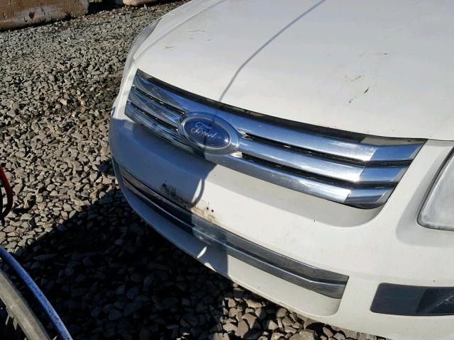 3FAHP06Z48R135827 - 2008 FORD FUSION S WHITE photo 9