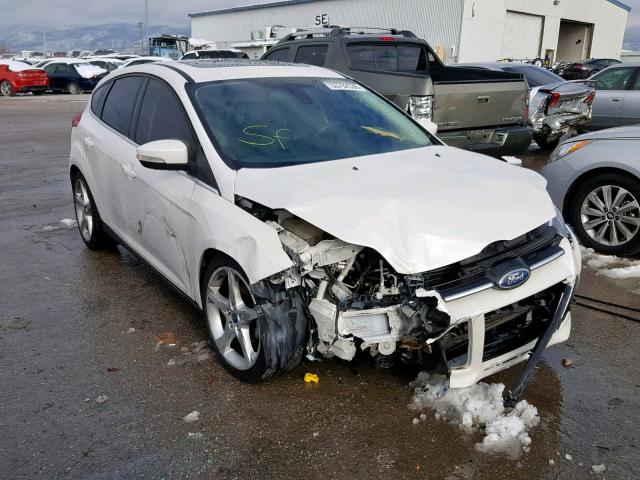 1FAHP3N29CL285252 - 2012 FORD FOCUS TITA WHITE photo 1