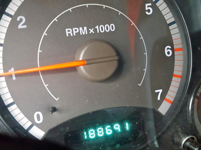 1J4GL38KX5W501599 - 2005 JEEP LIBERTY RE GRAY photo 8