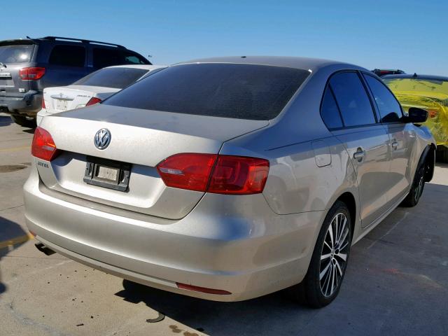 3VW2K7AJ0EM294004 - 2014 VOLKSWAGEN JETTA BASE 棕色 照片 4