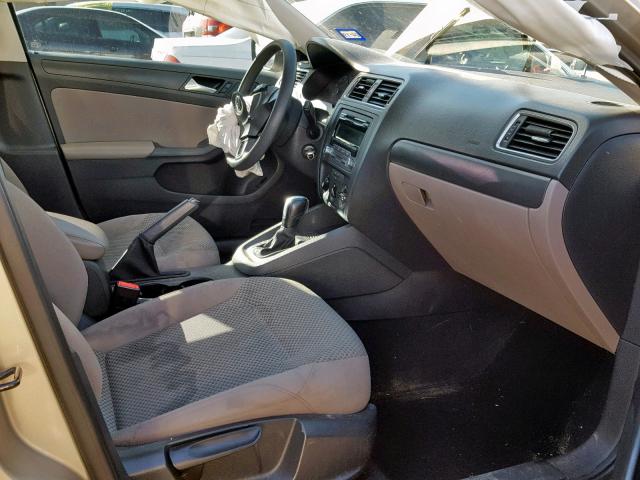 3VW2K7AJ0EM294004 - 2014 VOLKSWAGEN JETTA BASE 棕色 照片 5