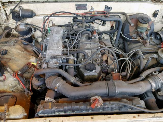 JT4RN55P3J7028282 - 1988 TOYOTA PICKUP 1/2 BEIGE photo 7