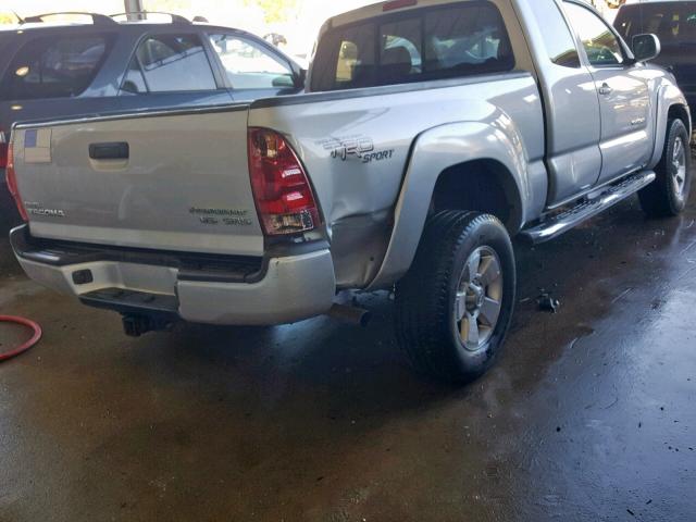 5TETU62N95Z113692 - 2005 TOYOTA TACOMA PRE SILVER photo 4