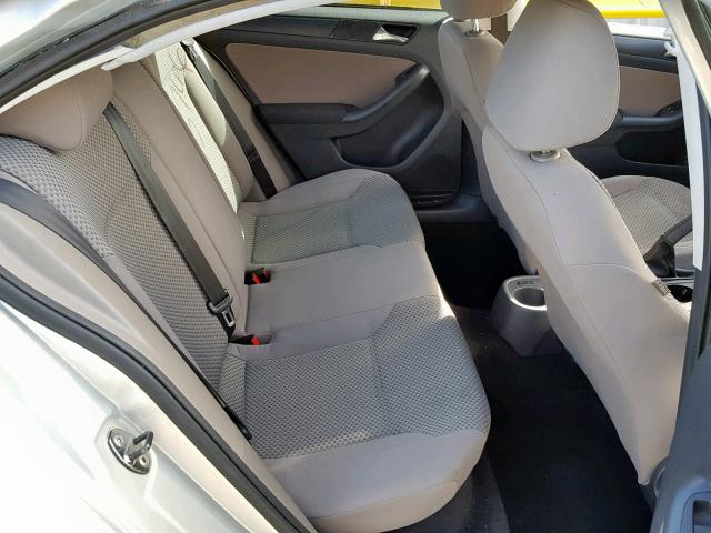 3VW2K7AJ7BM382365 - 2011 VOLKSWAGEN JETTA BASE Արծաթագույն լուսանկար 6