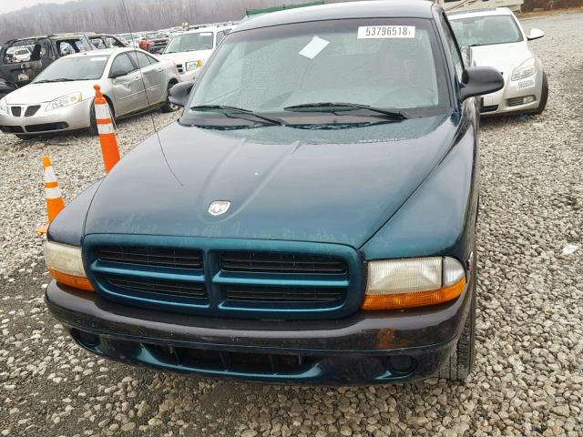 1B7FL26X7WS677125 - 1998 DODGE DAKOTA GREEN photo 10