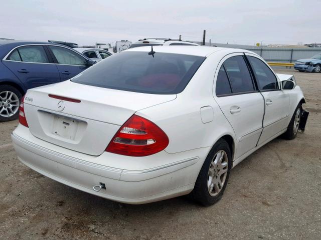 WDBUF65J34A495863 - 2004 MERCEDES-BENZ E 320 WHITE photo 4