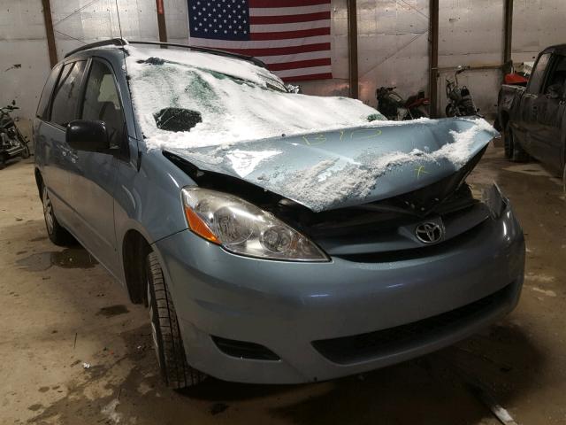 5TDZK23CX9S246969 - 2009 TOYOTA SIENNA CE BLUE photo 1