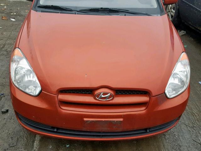 KMHCM3AC6BU188302 - 2011 HYUNDAI ACCENT GL ORANGE photo 7