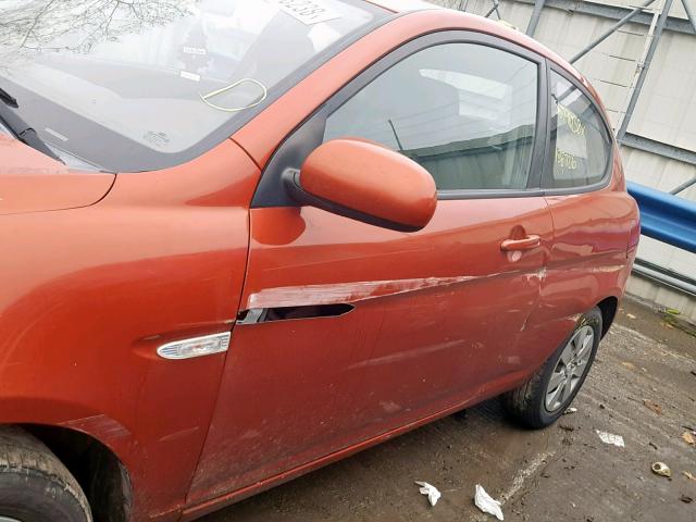 KMHCM3AC6BU188302 - 2011 HYUNDAI ACCENT GL ORANGE photo 9