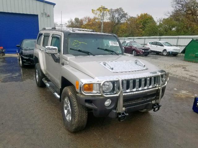 5GTDN136X68145820 - 2006 HUMMER H3 TAN photo 1