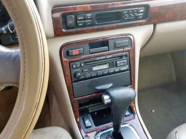 19UYA2254XL004700 - 1999 ACURA 3.0CL Weiß Foto 9