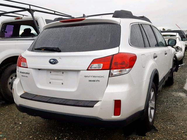 4S4BRDPC0E2304359 - 2014 SUBARU OUTBACK 3. WHITE photo 4