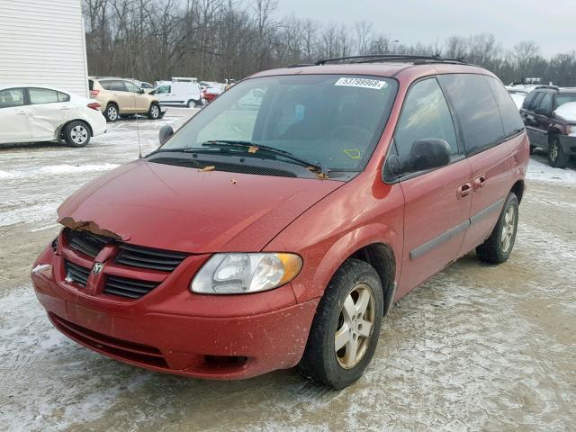 1D4GP45R75B361460 - 2005 DODGE CARAVAN SX RED photo 2