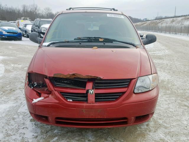 1D4GP45R75B361460 - 2005 DODGE CARAVAN SX RED photo 9