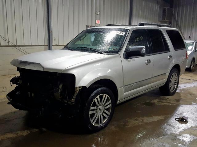 5LMFU28537LJ14148 - 2007 LINCOLN NAVIGATOR SILVER photo 2