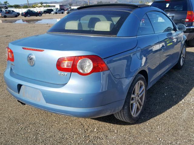 WVWFA71FX8V038160 - 2008 VOLKSWAGEN EOS LUX Синій фото 4