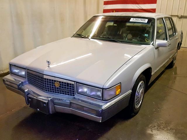 1G6CS5157K4293764 - 1989 CADILLAC FLEETWOOD SILVER photo 2