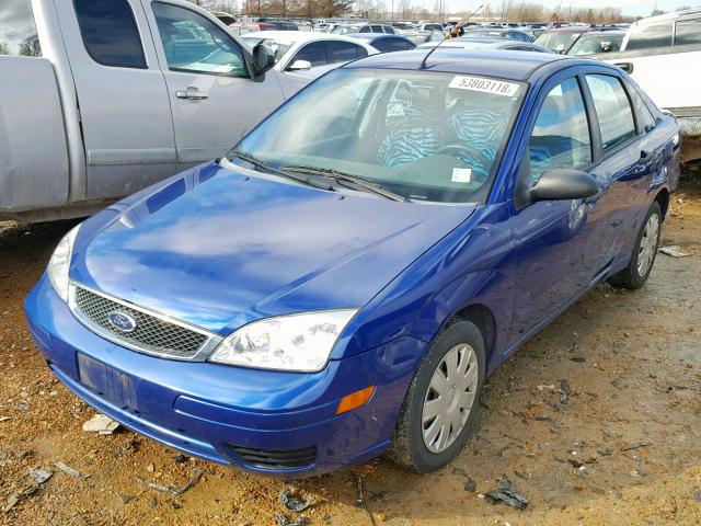 1FAFP34N65W115922 - 2005 FORD FOCUS ZX4 BLUE photo 2