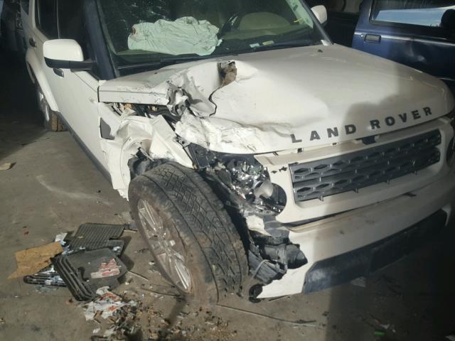 SALAK2D42AA524990 - 2010 LAND ROVER LR4 HSE LU WHITE photo 9