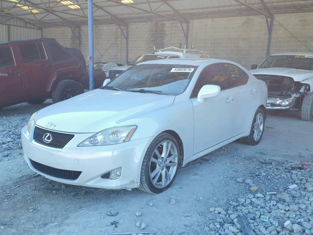 JTHBK262675042806 - 2007 LEXUS IS 250 WHITE photo 2