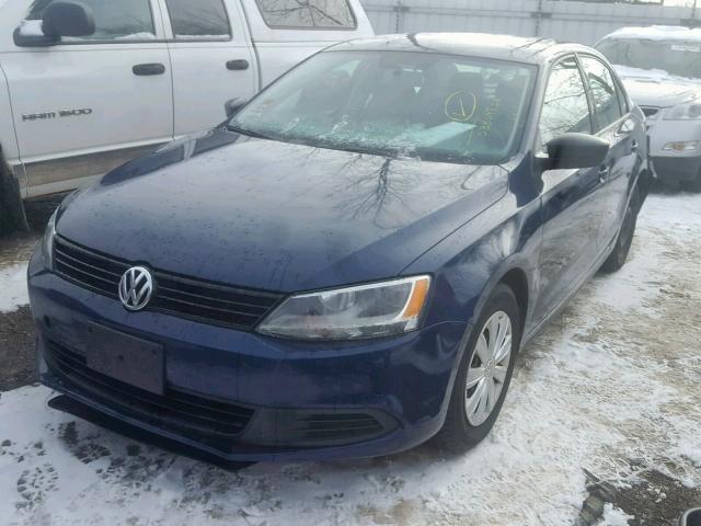3VW2K7AJ5CM404266 - 2012 VOLKSWAGEN JETTA BASE BLUE photo 2