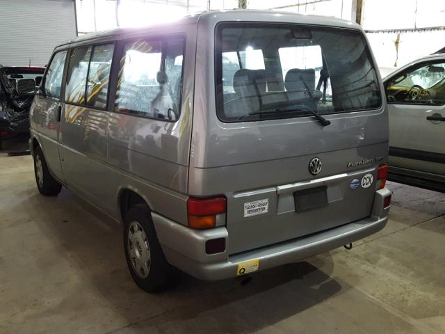 WV2MH2709XH003763 - 1999 VOLKSWAGEN EUROVAN MV SILVER photo 3