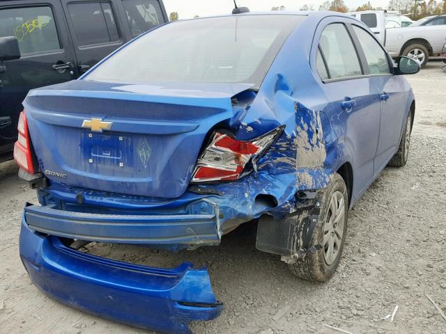 1G1JB5SH1J4108533 - 2018 CHEVROLET SONIC LS BLUE photo 4