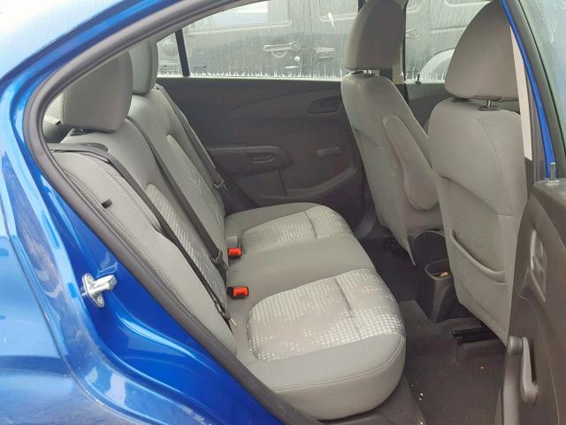 1G1JB5SH1J4108533 - 2018 CHEVROLET SONIC LS BLUE photo 6