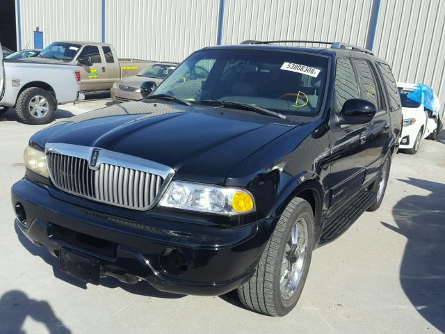 5LMEU27R82LJ05518 - 2002 LINCOLN NAVIGATOR Қара фото 2