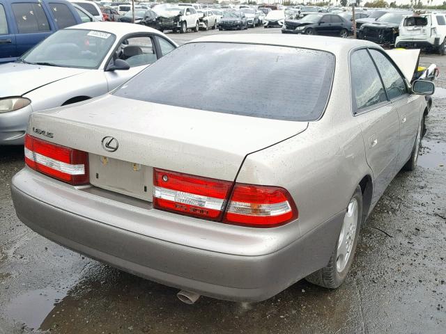 JT8BF28GXY5095622 - 2000 LEXUS ES 300 TWO TONE photo 4