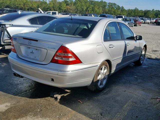 WDBRF84J73F373592 - 2003 MERCEDES-BENZ C 320 4MAT SILVER photo 4