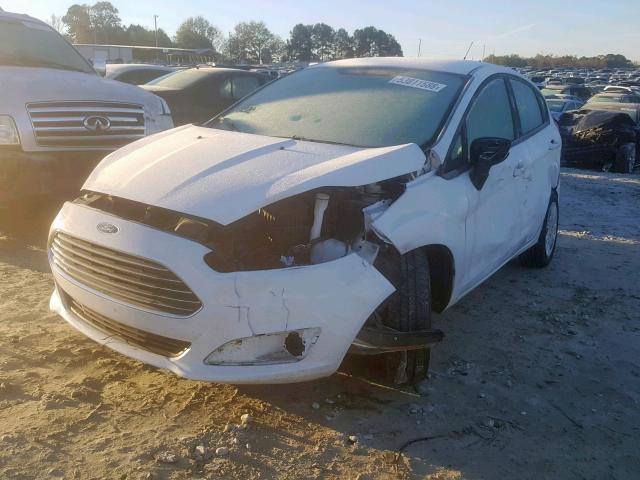 3FADP4TJ6GM170871 - 2016 FORD FIESTA S WHITE photo 2