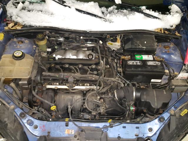 1FAFP34N65W288694 - 2005 FORD FOCUS ZX4 BLUE photo 7