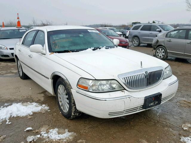 1LNHM81W55Y632862 - 2005 LINCOLN TOWN CAR S WHITE photo 1