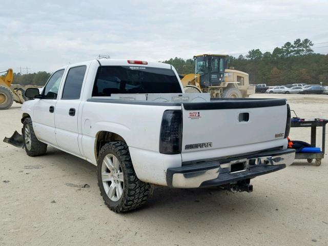 2GTEK13VX61241932 - 2006 GMC NEW SIERRA WHITE photo 3