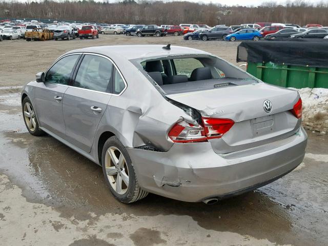 1VWBP7A31DC122714 - 2013 VOLKSWAGEN PASSAT SE SILVER photo 3