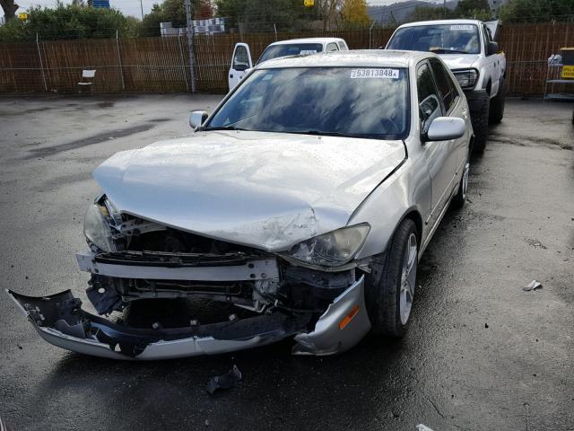 JTHBD192230066575 - 2003 LEXUS IS 300 SILVER photo 2