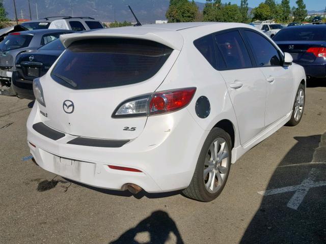 JM1BL1H63A1334940 - 2010 MAZDA 3 S WHITE photo 4