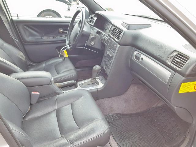 YV1LT56D0X2583819 - 1999 VOLVO S70 SILVER photo 5