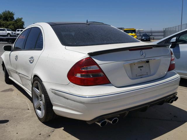 WDBUF76J15A705270 - 2005 MERCEDES-BENZ E 55 AMG WHITE photo 3