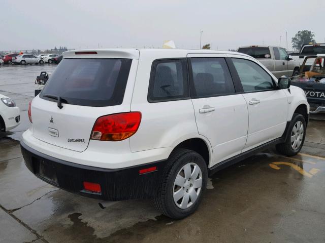 JA4LX31G13U092684 - 2003 MITSUBISHI OUTLANDER WHITE photo 4