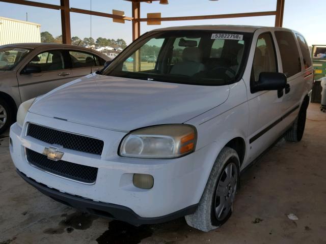 1GNDV23LX6D188104 - 2006 CHEVROLET UPLANDER L WHITE photo 2