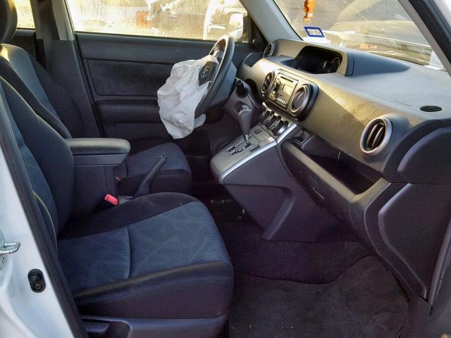 JTLZE4FE8CJ014377 - 2012 TOYOTA SCION XB Ақ фото 5