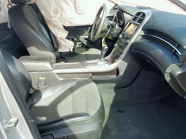 1G11C5SAXDF142284 - 2013 CHEVROLET MALIBU 1LT ვერცხლისფერი ფოტო 5