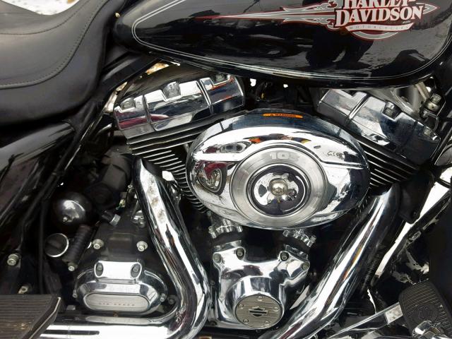 1HD1FFM19DB615356 - 2013 HARLEY-DAVIDSON FLHTC ELEC WHITE photo 7