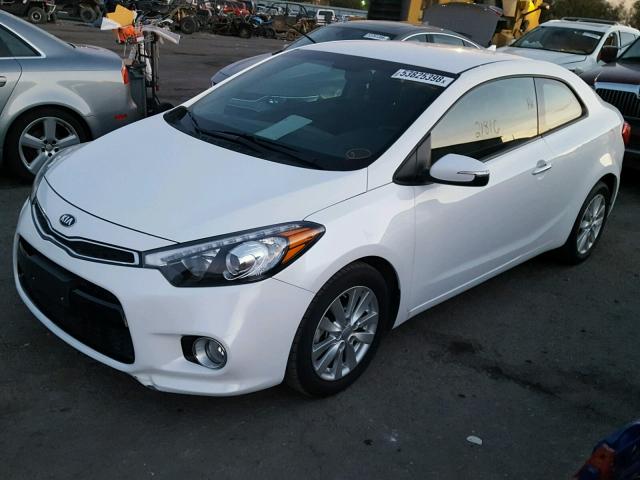 KNAFX6A86F5357480 - 2015 KIA FORTE EX WHITE photo 10