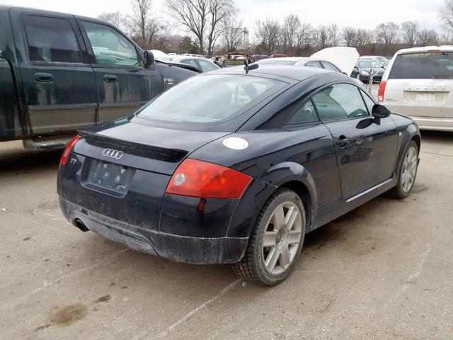 TRUSC28N551003480 - 2005 AUDI TT BLACK photo 4