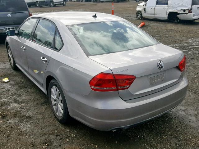 1VWAP7A37DC053796 - 2013 VOLKSWAGEN PASSAT S SILVER photo 3