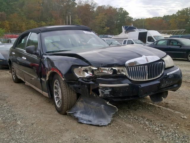 1LNHM82W81Y653388 - 2001 LINCOLN TOWN CAR S BLACK photo 1