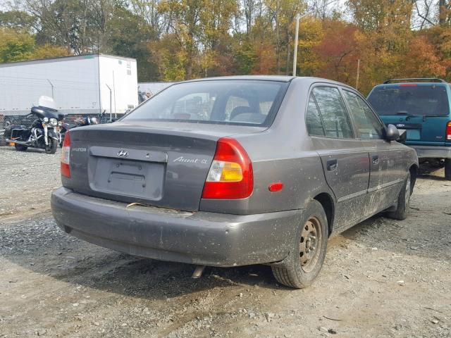 KMHCG45C62U401658 - 2002 HYUNDAI ACCENT GL GRAY photo 4